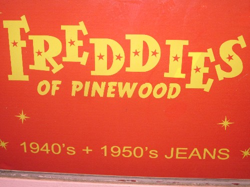 FREDDIES OF PINEWOOD