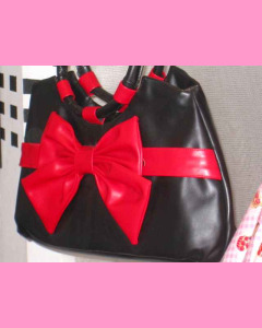 Black and red Bow Blac