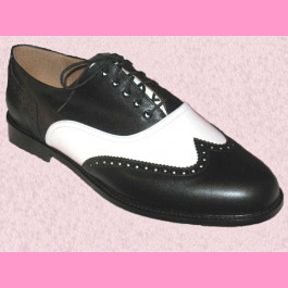 Wing Tip Brogue Shoes, Black/White - Garageland