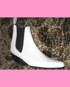 White patent leather Chelsea Boots