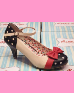 Bettie Page Polka Dot Bow Closed Toe 3 Inch Heel Shoe